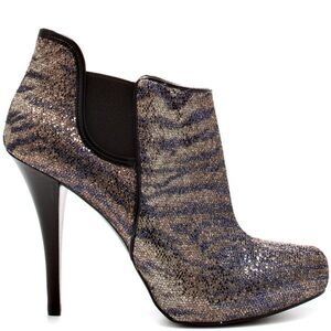 Women's Size 7.5 Guess Ortena 2 Bronze Zebra Sequin Glitter‎ Booties Short Boots